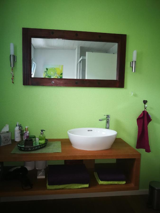 B&B Whitianga Vinelz ภายนอก รูปภาพ